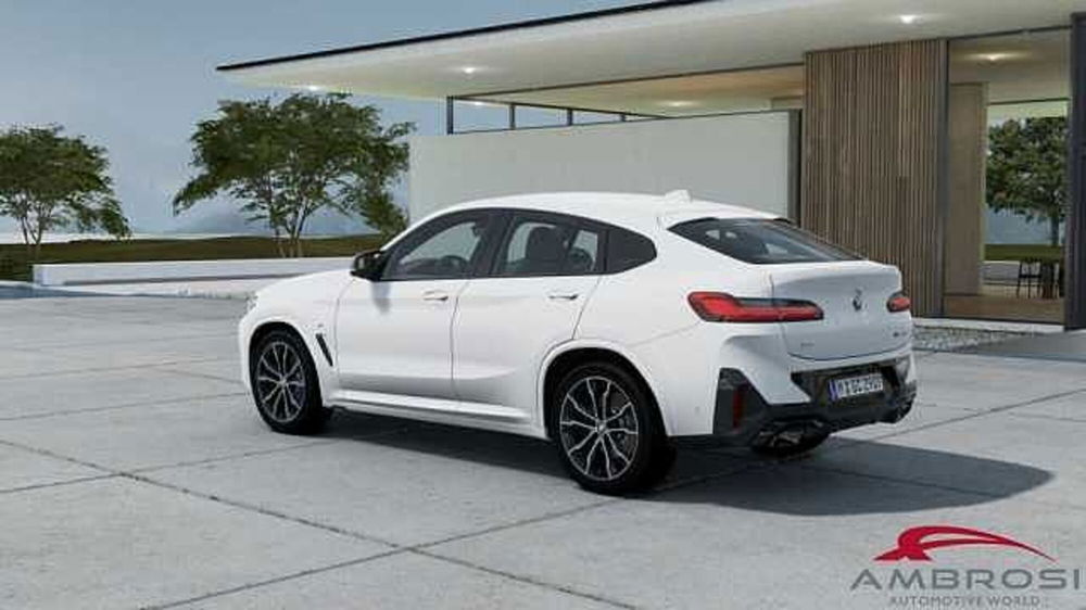 BMW X4 nuova a Viterbo (2)