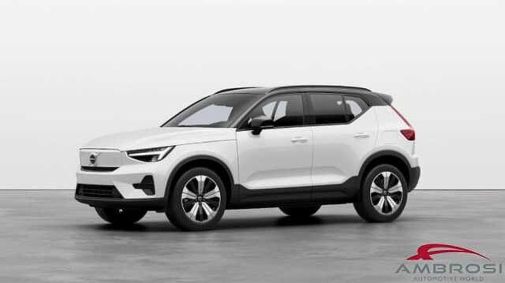 Volvo XC40 nuova a Viterbo