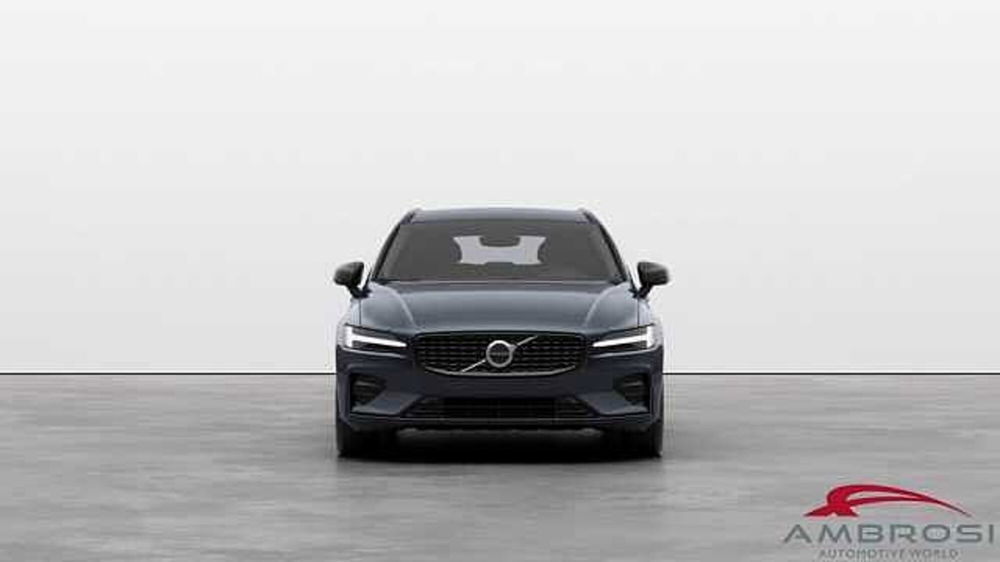 Volvo V60 B4 automatico Plus Dark  nuova a Viterbo (5)