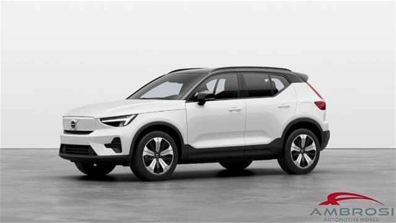 Volvo XC40 Recharge Pure Electric Twin Motor AWD Plus my 21 nuova a Viterbo