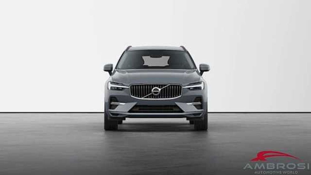 Volvo XC60 nuova a Viterbo (4)