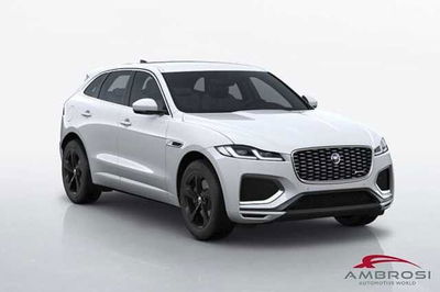 Jaguar F-Pace 2.0 300 CV AWD aut. Prestige  nuova a Viterbo