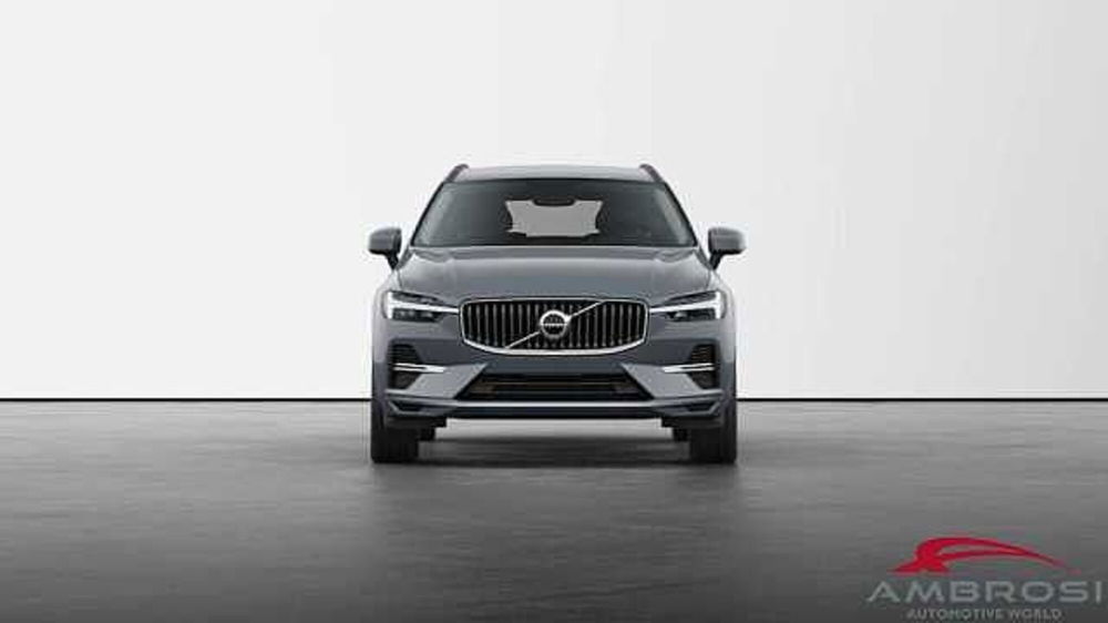 Volvo XC60 nuova a Viterbo (5)