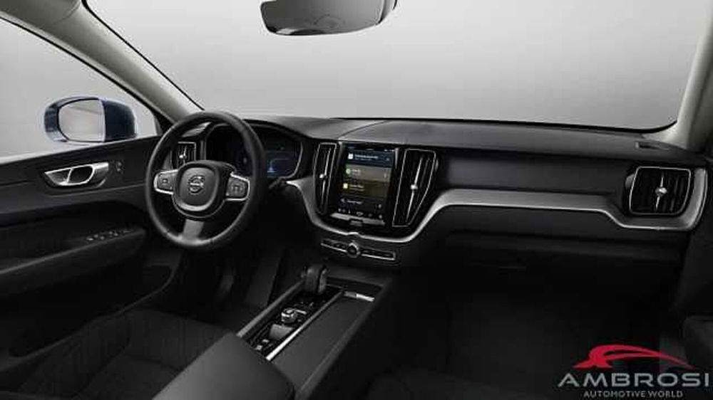 Volvo XC60 nuova a Viterbo (6)