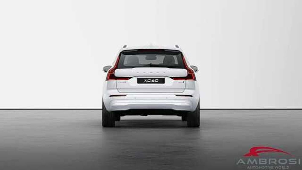 Volvo XC60 nuova a Viterbo (4)