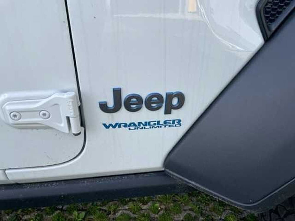 Jeep Wrangler Unlimited nuova a Cuneo (8)