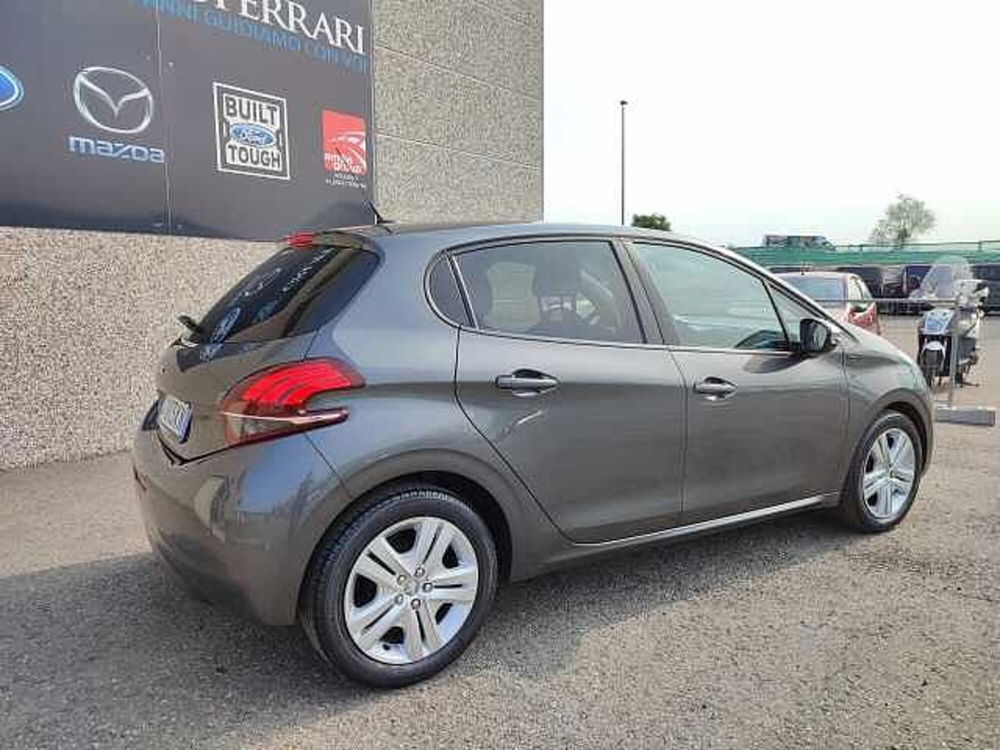 Peugeot 208 usata a Parma (5)