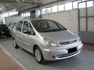 Citroen Xsara Picasso 2.0 HDi Elegance  del 2004 usata a Ascoli Piceno