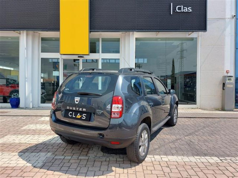 Dacia Duster usata a Livorno (8)