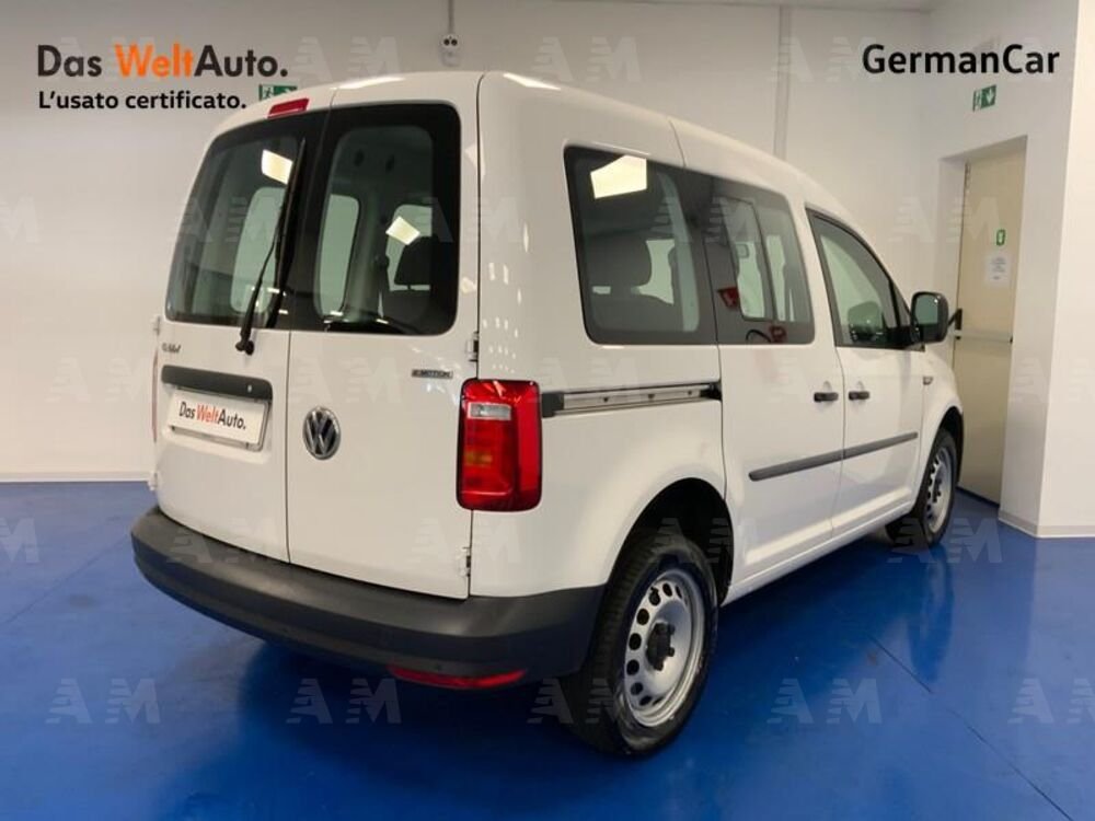 Volkswagen Veicoli Commerciali Caddy 2.0 TDI 122 CV 4MOTION Kombi  del 2018 usata a Sassari (4)
