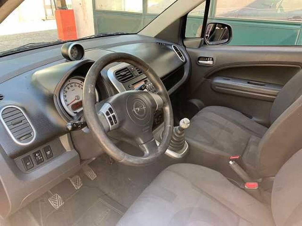 Opel Agila usata a Roma (12)