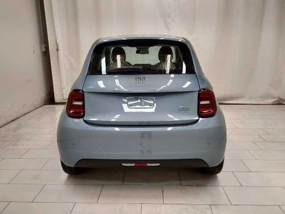 Fiat 500e nuova a Cuneo (3)