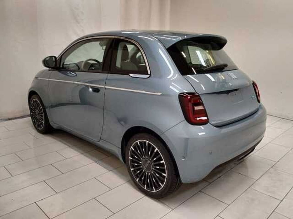 Fiat 500e nuova a Cuneo (4)