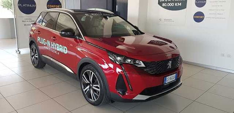 Peugeot 3008 Hybrid 225 e-EAT8 GT Pack  del 2021 usata a Pordenone