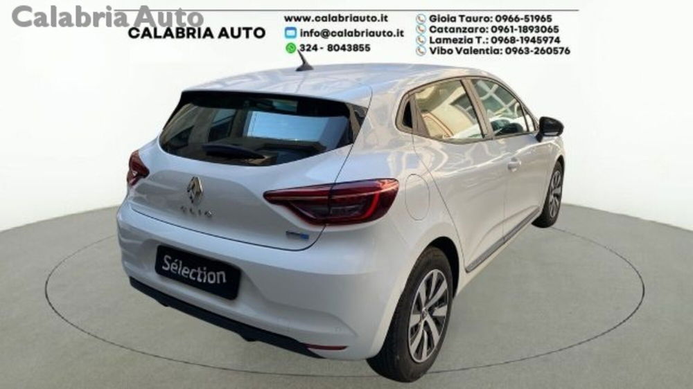 Renault Clio Full Hybrid E-Tech 140 CV 5 porte Zen  del 2020 usata a Gioia Tauro (4)