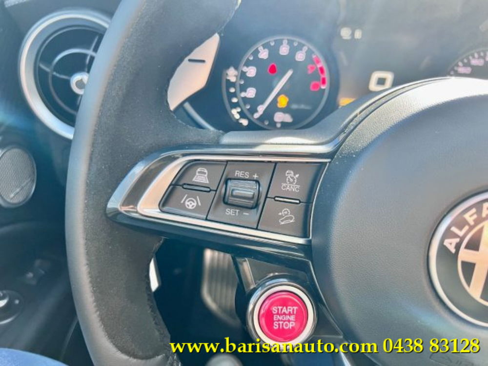 Alfa Romeo Stelvio nuova a Treviso (15)