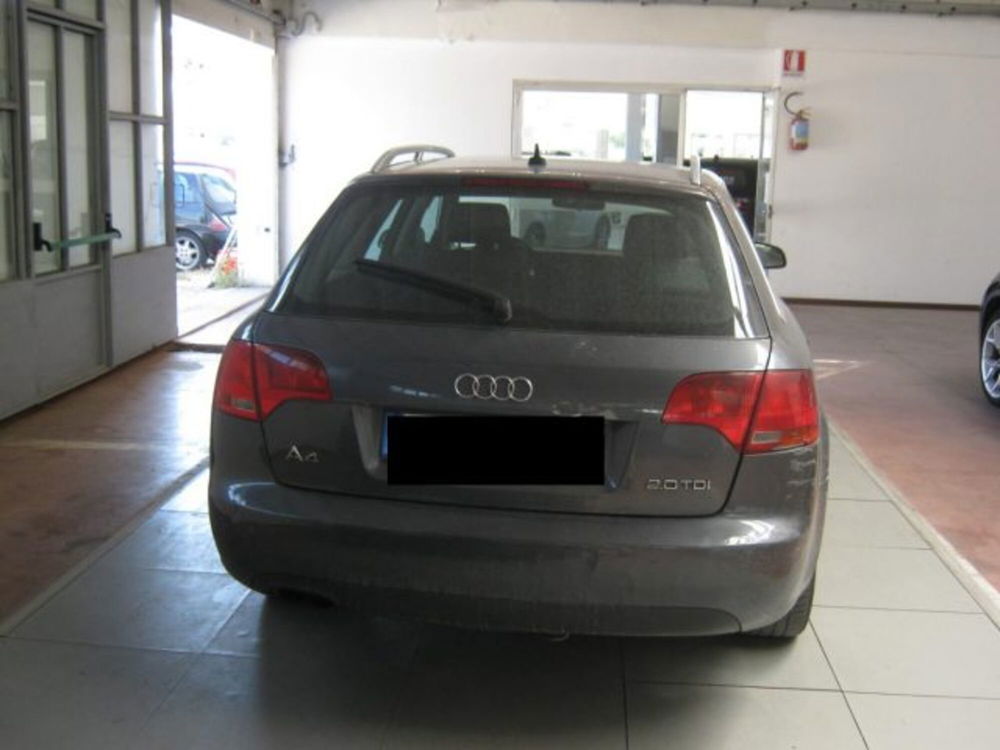 Audi A4 Avant 2.0 16V TDI del 2006 usata a Ascoli Piceno (4)