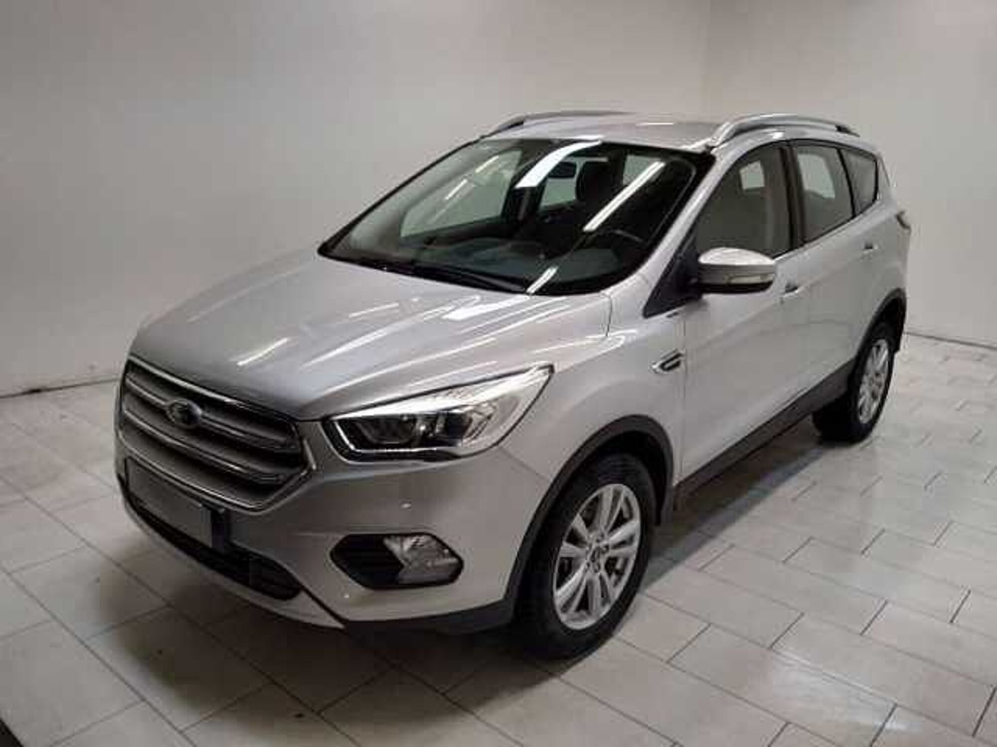 Ford Kuga 1.5 TDCI 120 CV S&amp;S 2WD Powershift Titanium Business del 2018 usata a Cuneo