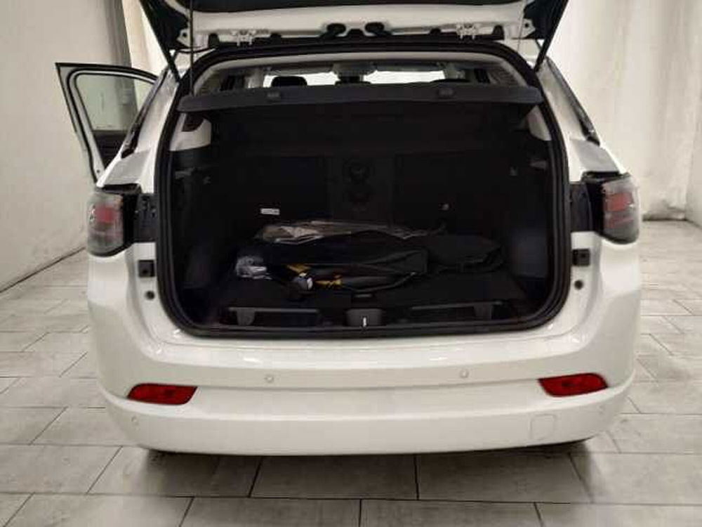 Jeep Compass nuova a Cuneo (5)