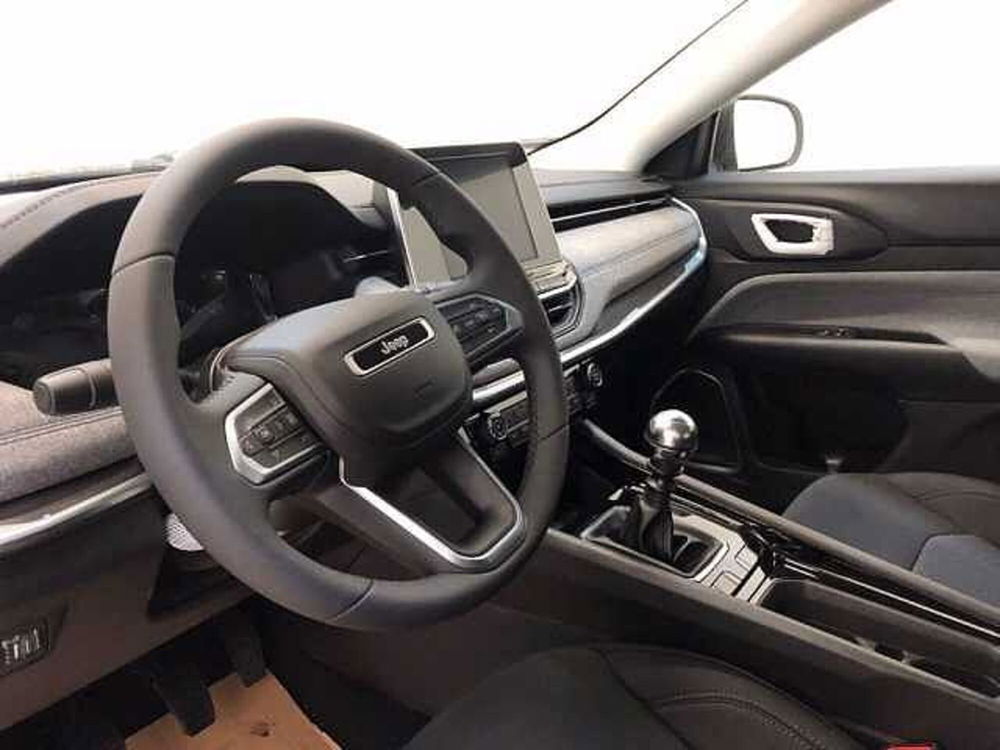 Jeep Compass nuova a Cuneo (7)