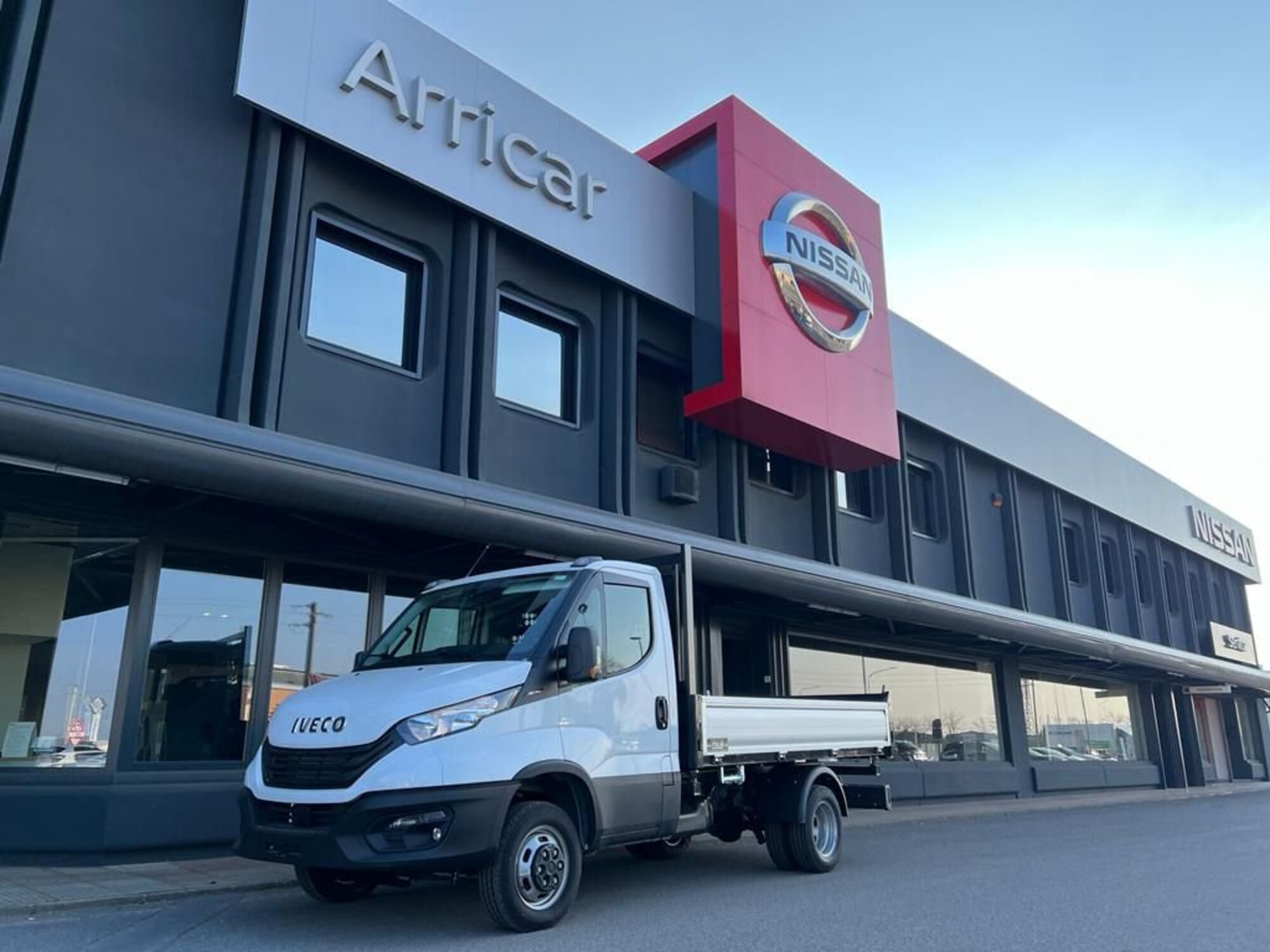 Iveco Daily Telaio 35S17 3.0 HPT PC Cabinato  nuova a Verdellino