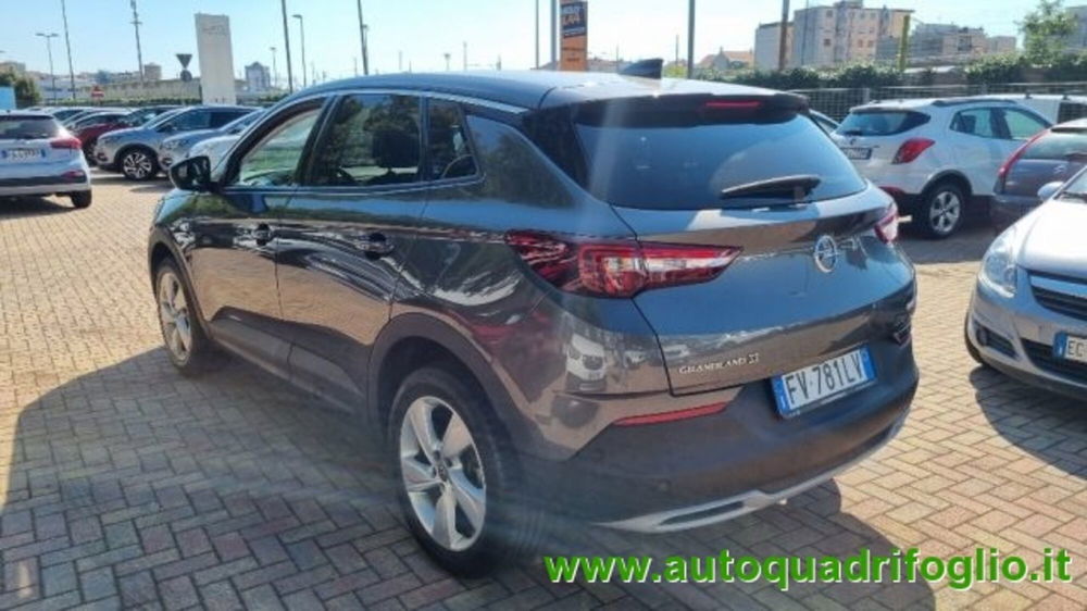 Opel Grandland X usata a Savona (17)