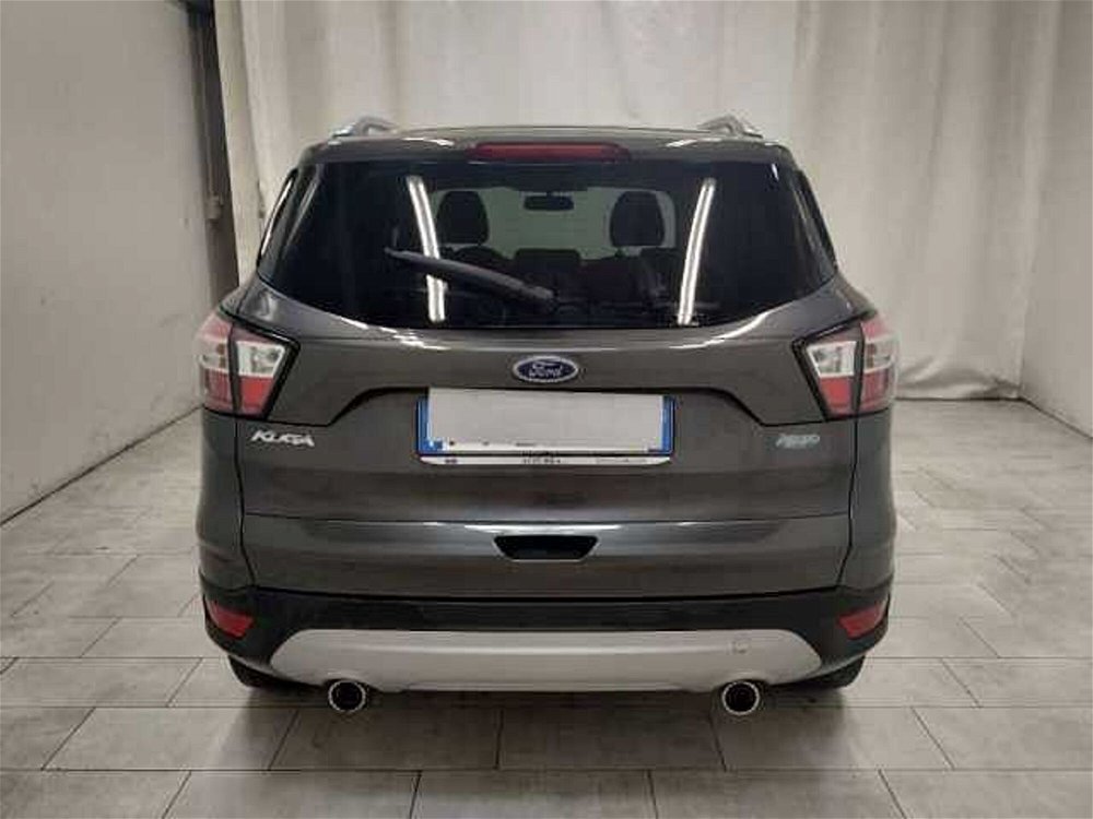 Ford Kuga 1.5 TDCI 120 CV S&S 2WD Titanium  del 2019 usata a Cuneo (3)