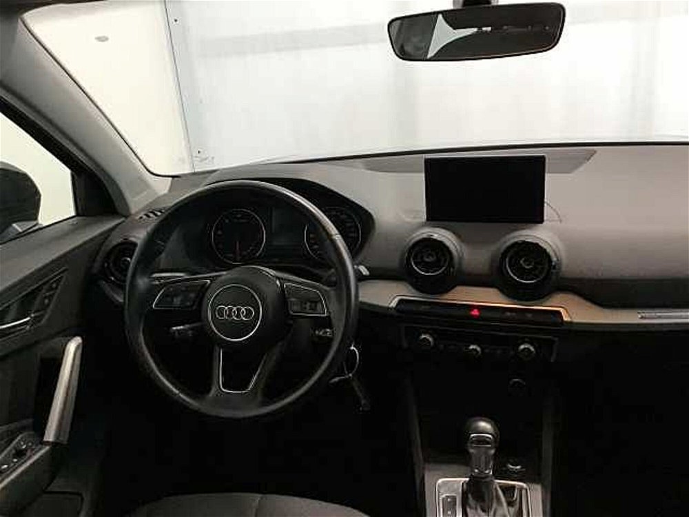 Audi Q2 Q2 30 TDI S tronic Business  del 2018 usata a Lucca (5)