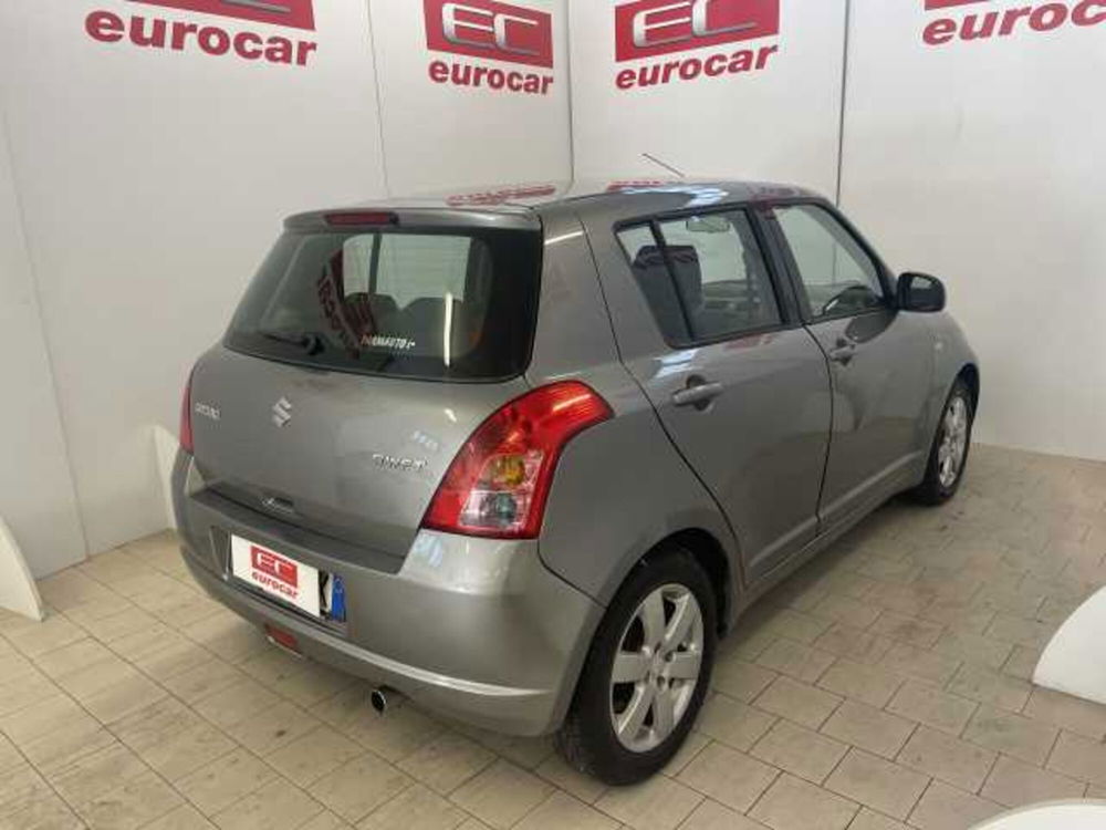 Suzuki Swift usata a Napoli (4)