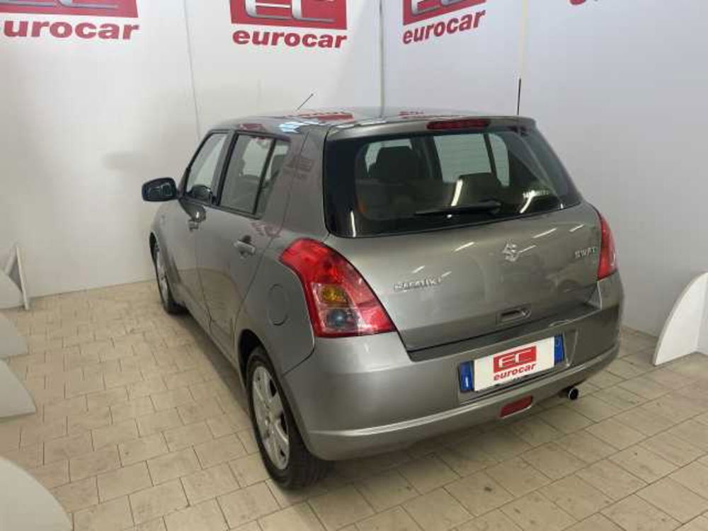 Suzuki Swift usata a Napoli (6)