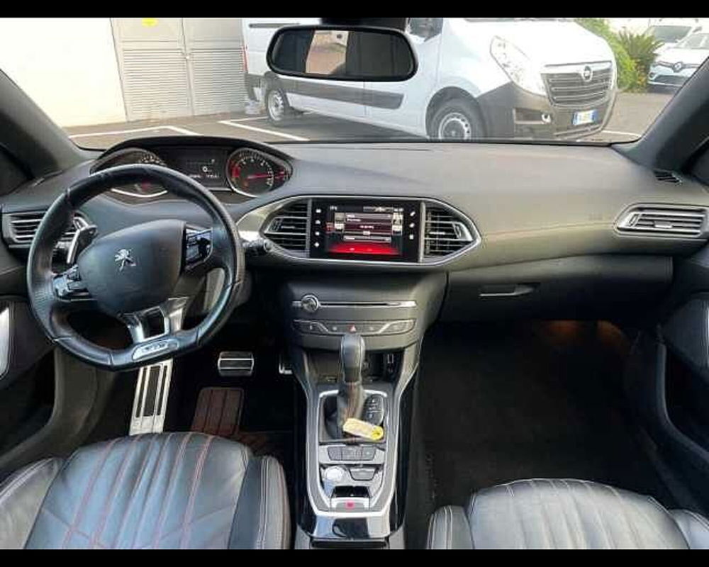 Peugeot 308 SW usata a Napoli (9)