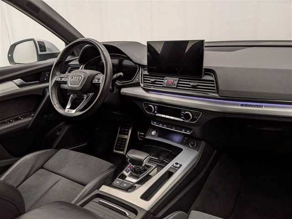 Audi Q5 40 TDI 204 CV quattro S tronic  del 2020 usata a Pesaro (3)