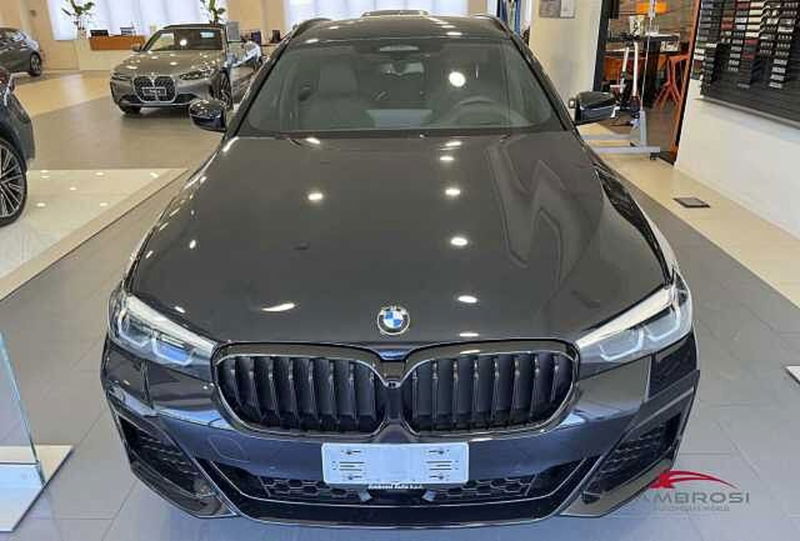 BMW Serie 5 Touring 520d 48V xDrive  Msport  nuova a Viterbo