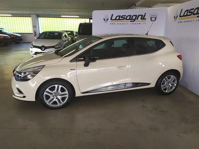 Renault Clio 1.2 75 CV 5 porte Duel  del 2018 usata a Reggio nell&#039;Emilia