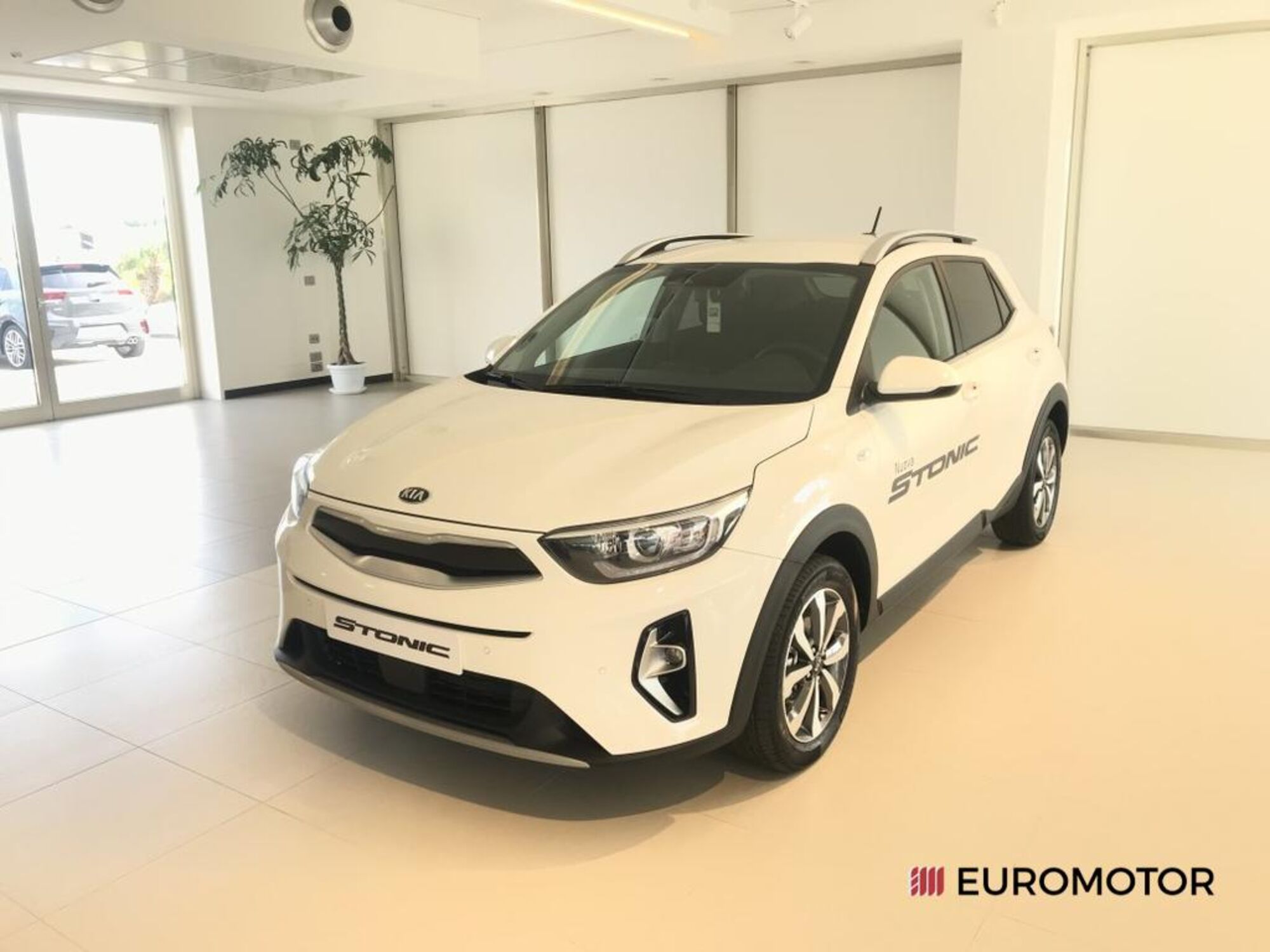 Kia Stonic 1.2 mpi Style gpl 82cv nuova a Modugno