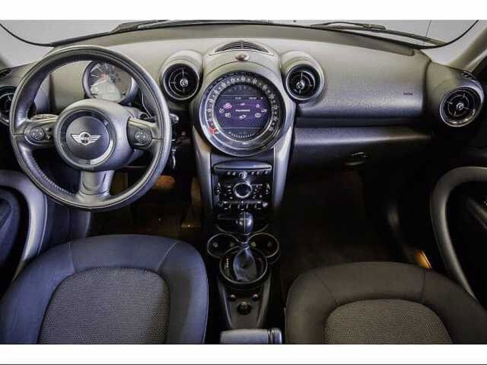 MINI Mini Countryman usata a Torino (12)