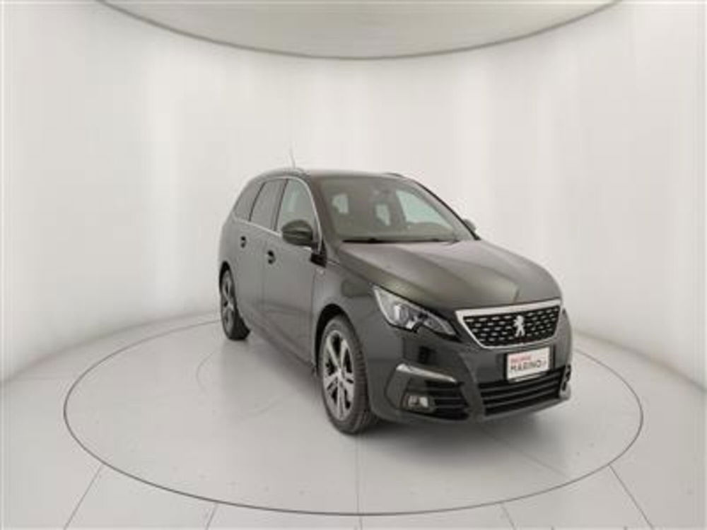 Peugeot 308 SW usata a Bari (11)