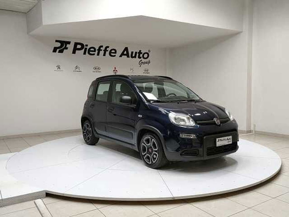 Fiat Panda 1.0 FireFly S&S Hybrid City Cross  del 2021 usata a Teramo (5)