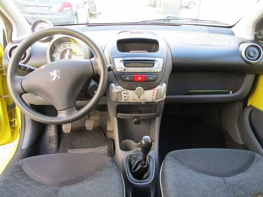 Peugeot 107 usata a Roma (6)