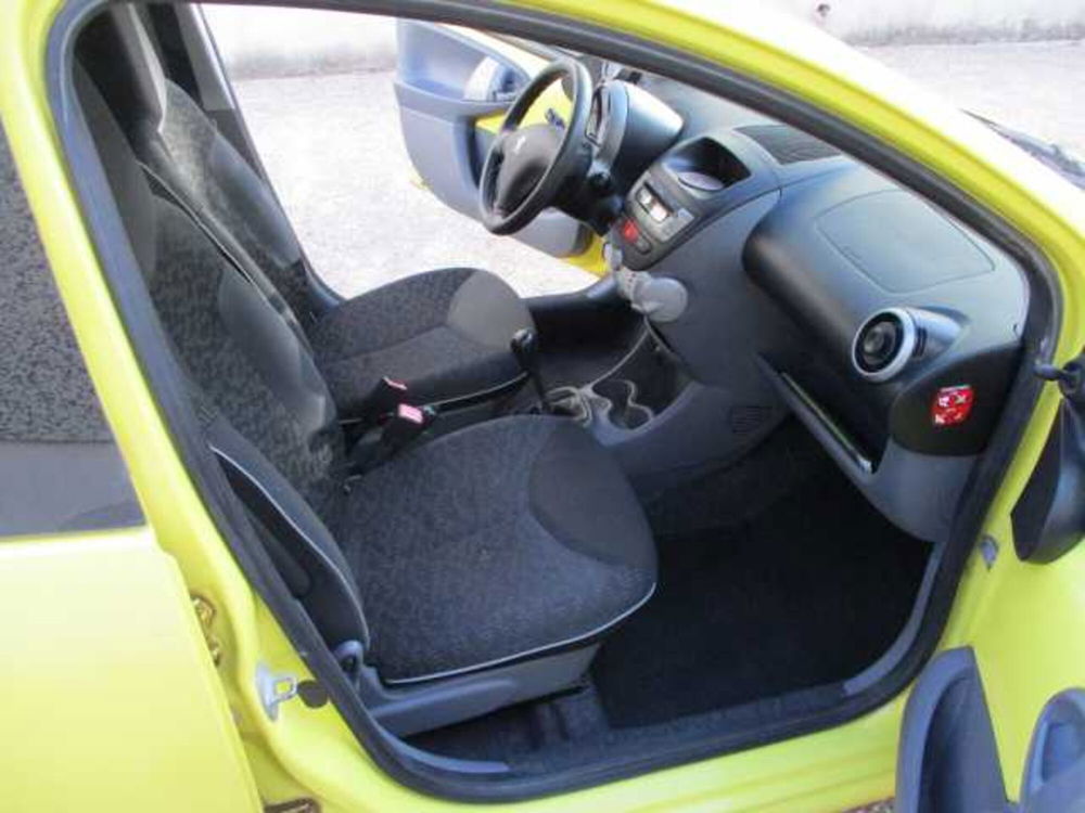 Peugeot 107 usata a Roma (8)