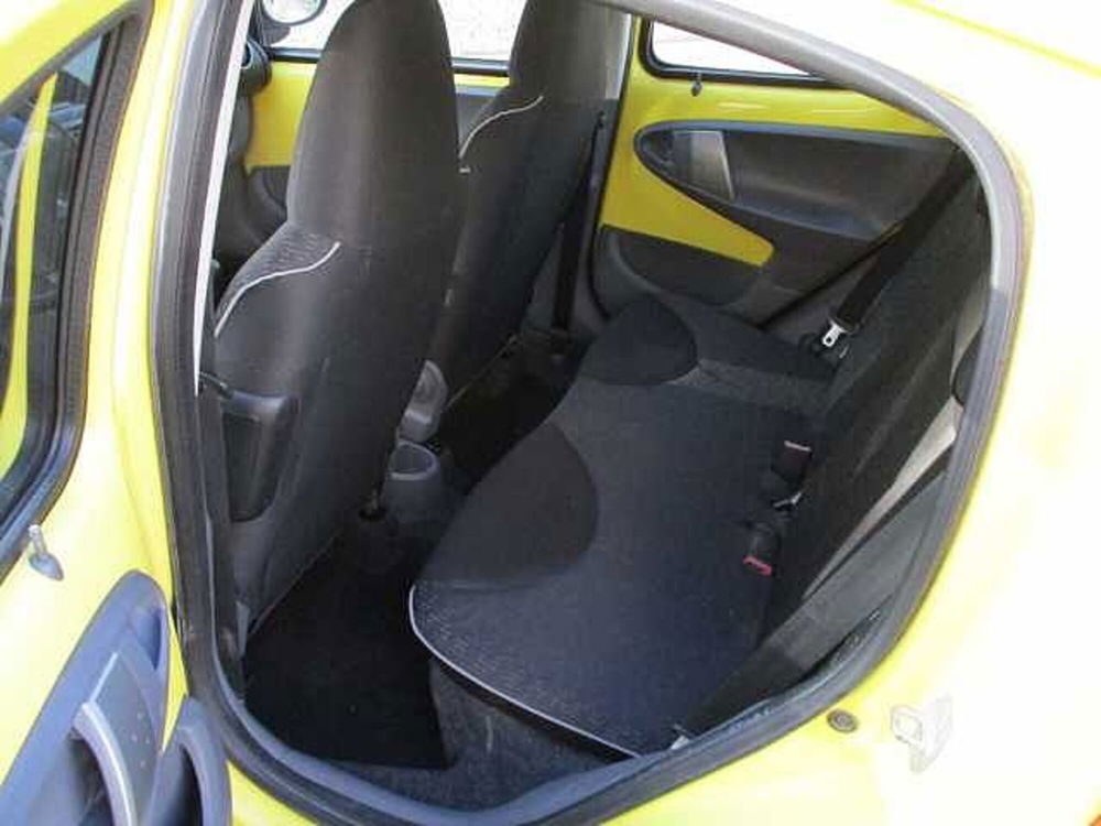 Peugeot 107 usata a Roma (9)