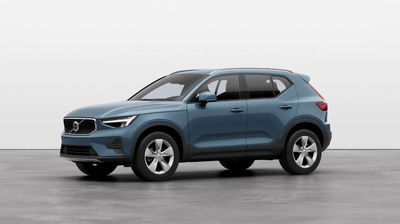 Volvo XC40 B3 automatico Core  nuova a Como