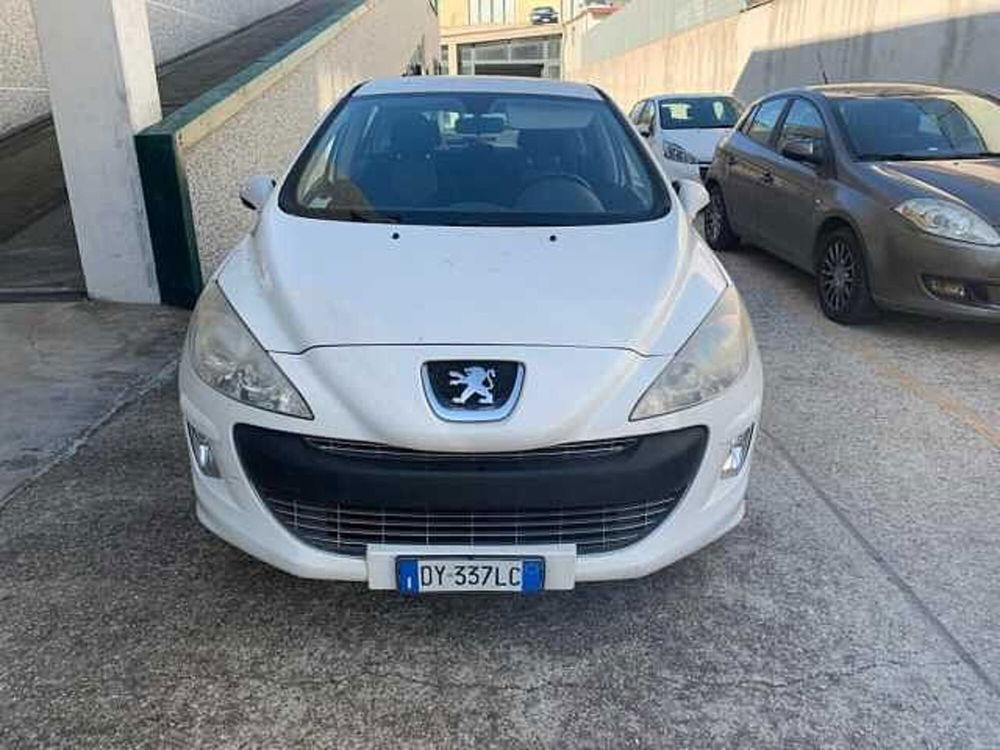 Peugeot 308 1.6 VTi 120CV 5p. Premium  del 2009 usata a Bracciano (2)