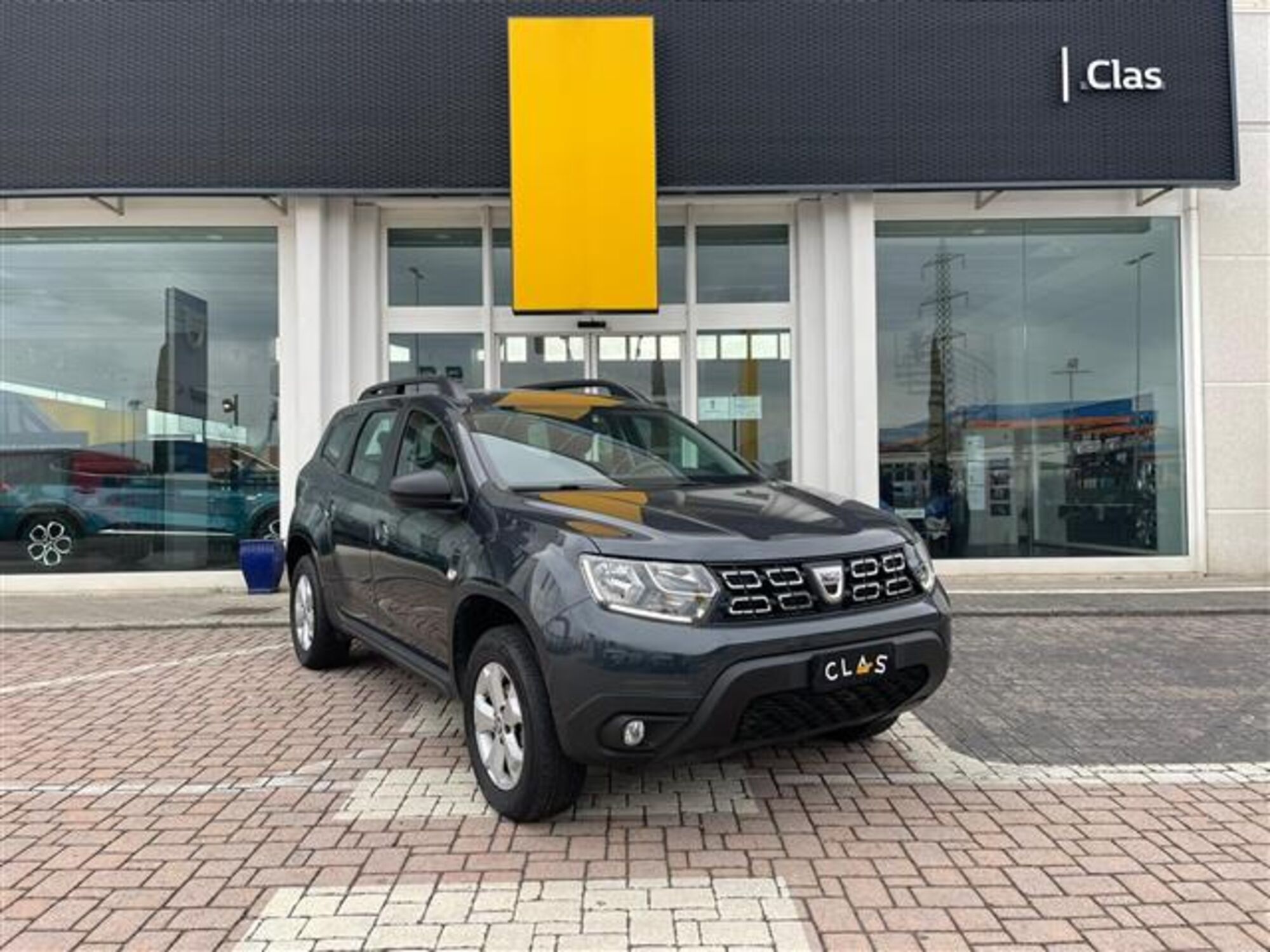 Dacia Duster 1.5 Blue dCi 8V 115 CV 4x4 Prestige  del 2019 usata a Livorno