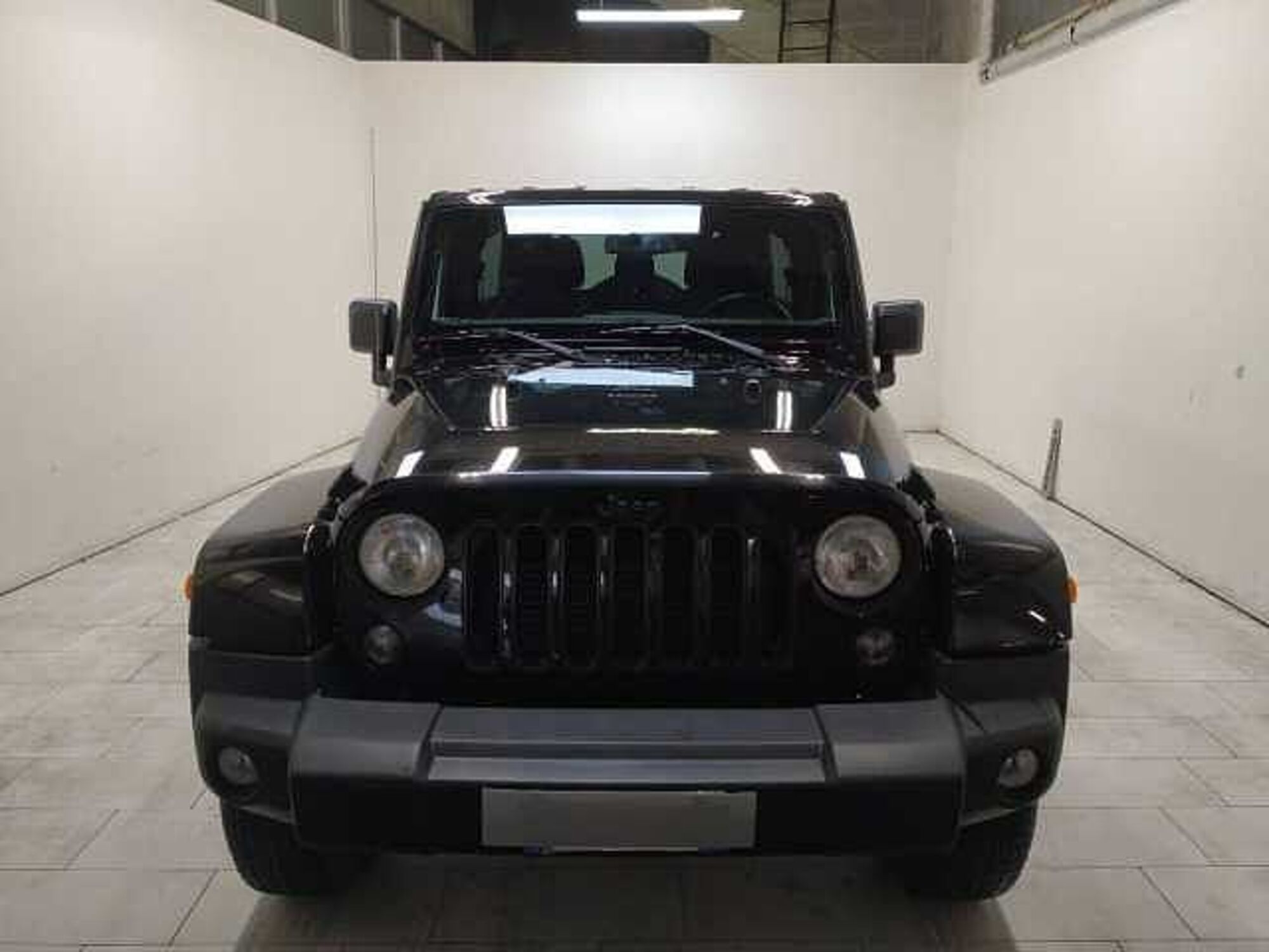 Jeep Wrangler Unlimited 2.8 CRD DPF Night Eagle Auto del 2017 usata a Cuneo