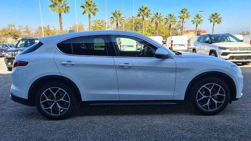 Alfa Romeo Stelvio usata a Ancona (5)