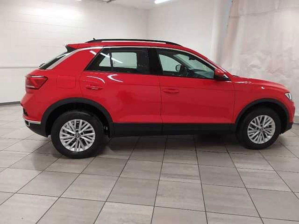 Volkswagen T-Roc nuova a Cuneo (7)