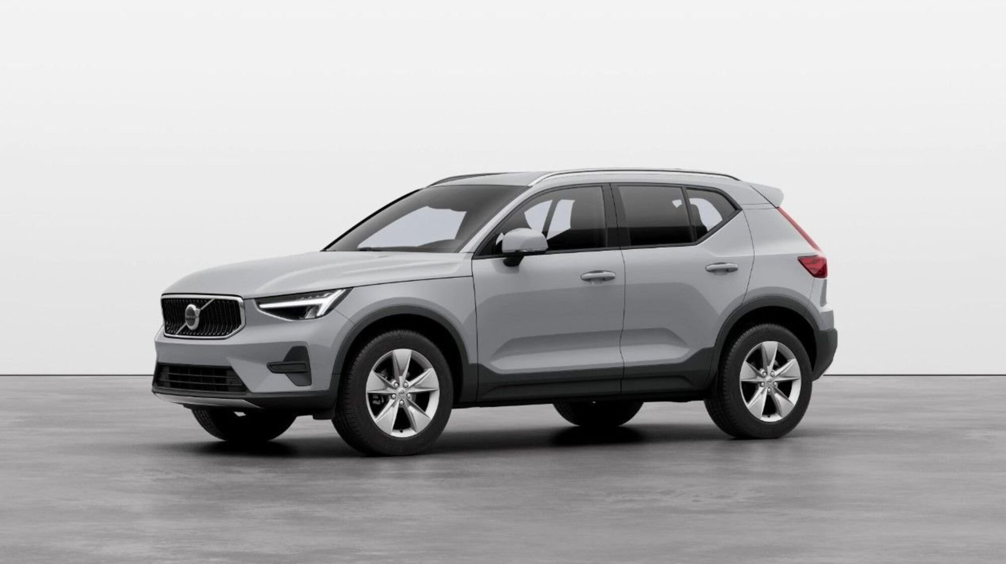 Volvo XC40 B4 AWD automatico Core nuova a Como