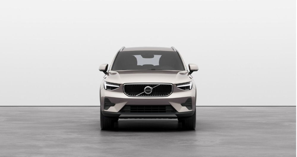 Volvo XC40 nuova a Como (6)