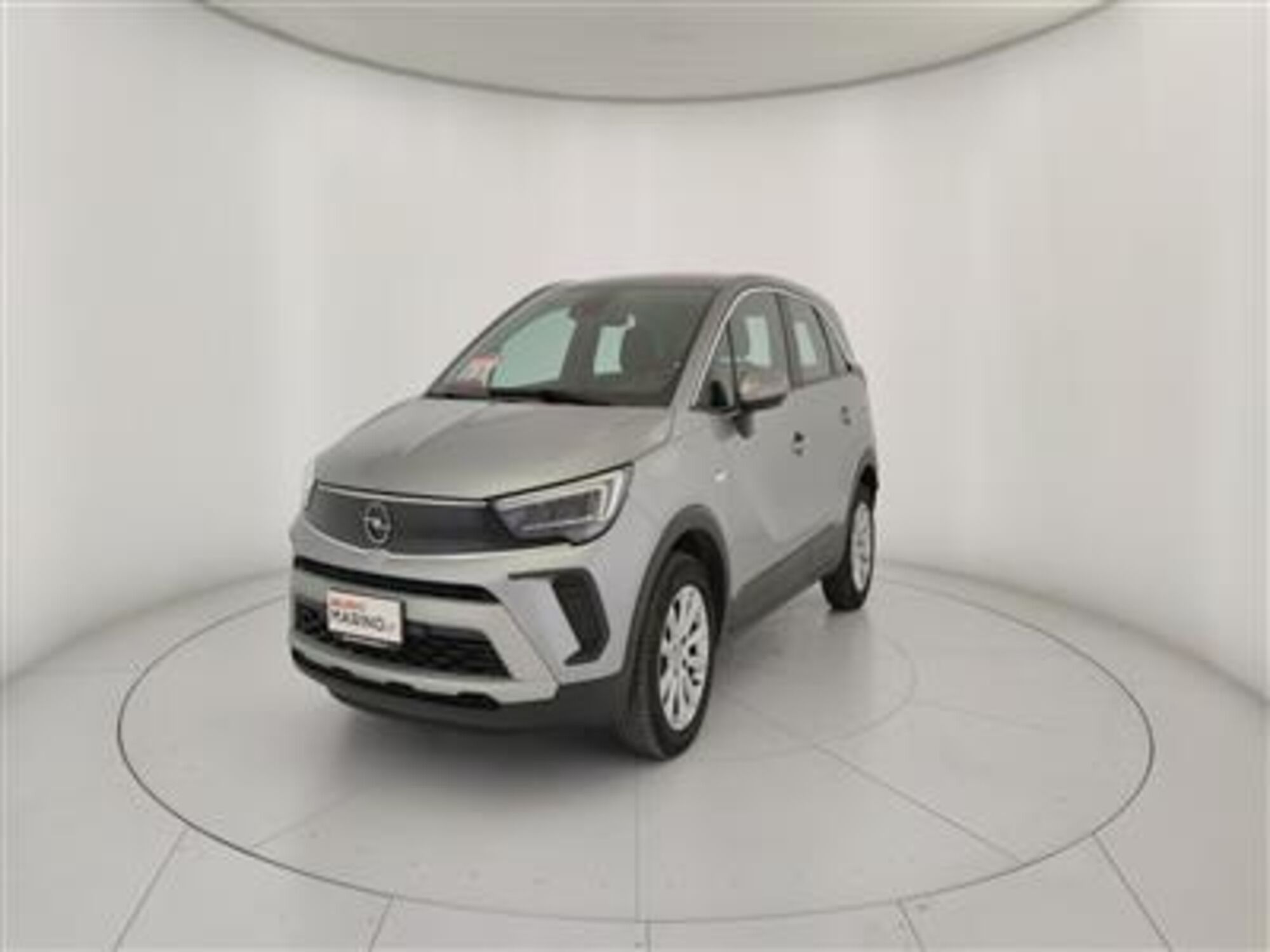 Opel Crossland 1.5 ecotec Elegance 110cv del 2021 usata a Bari